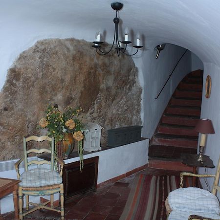 Bed and Breakfast La Bouscatiere Мустье-Сент-Мари Экстерьер фото