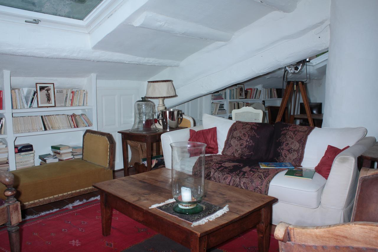 Bed and Breakfast La Bouscatiere Мустье-Сент-Мари Экстерьер фото