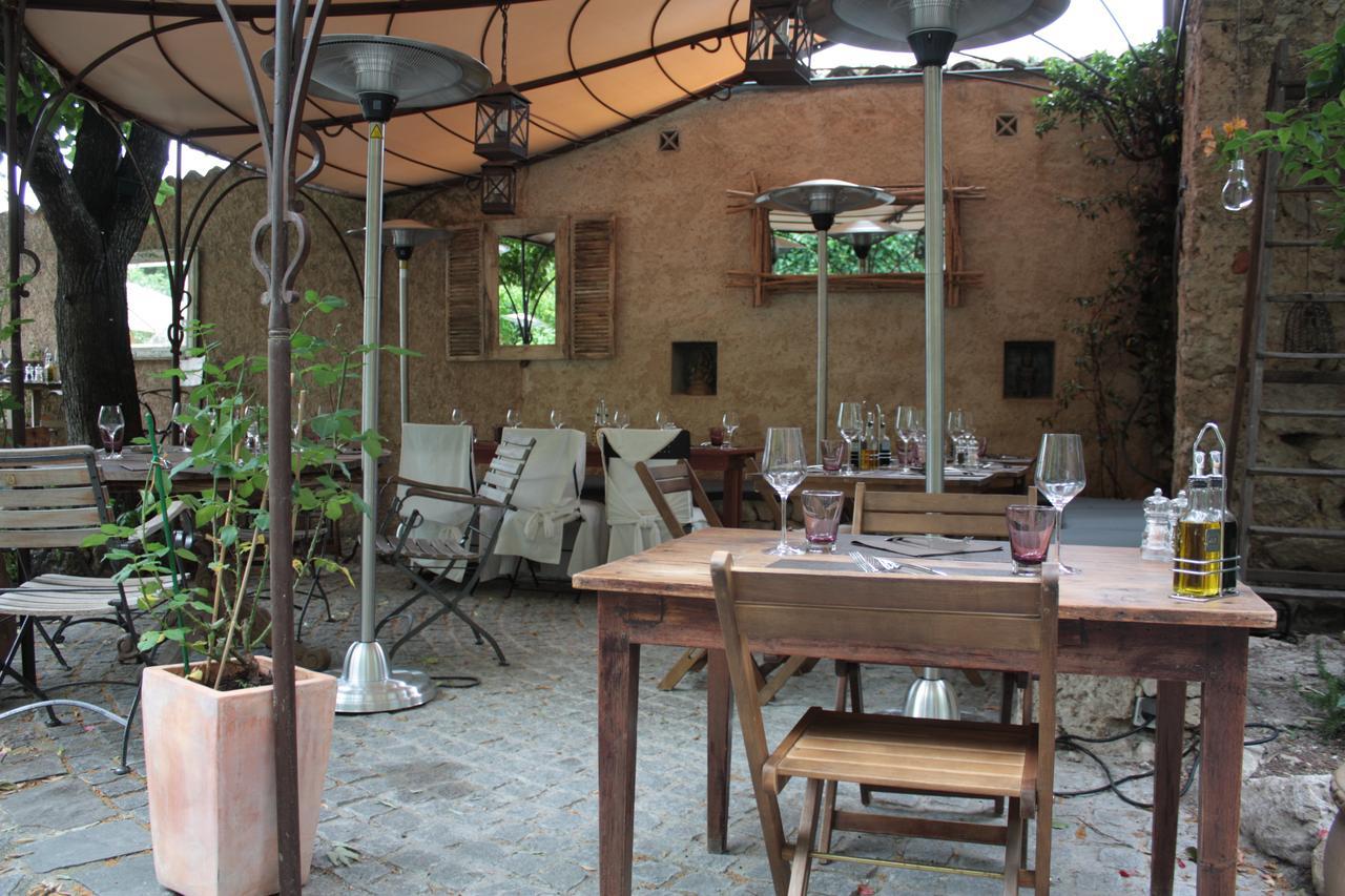 Bed and Breakfast La Bouscatiere Мустье-Сент-Мари Экстерьер фото